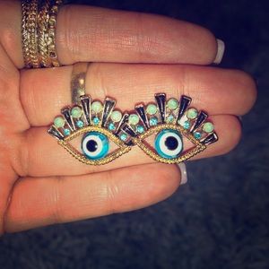 NWOT eye earrings!